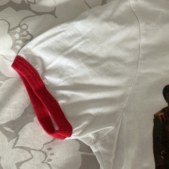 Stranger Things It Only Gets Stranger official Netflix fitted tee M/L - Picture 4 of 11